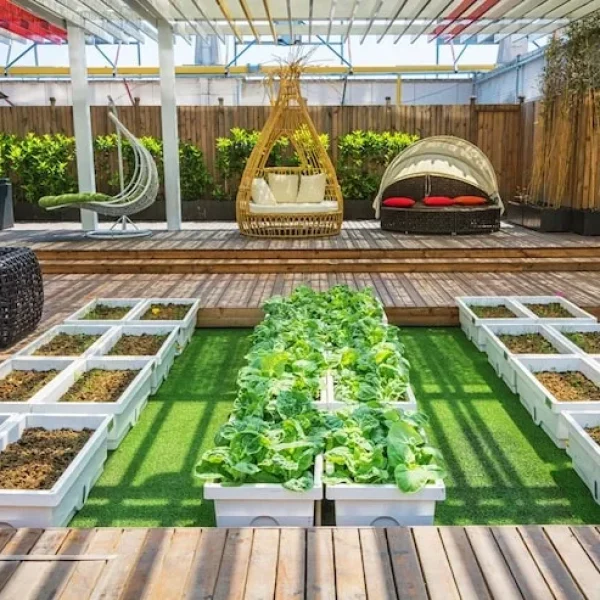 covered-lifestyle-garden-with-indoor-outdoor-living_1127-3426